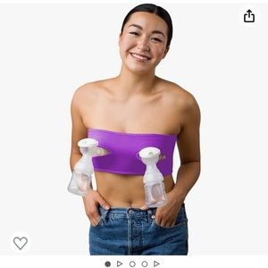 Hands free pumping bra for breastfeeding pumping